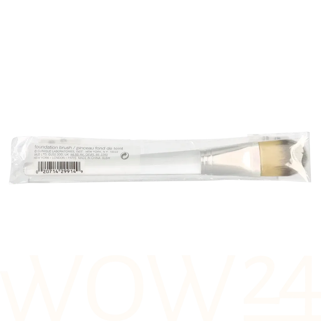 Clinique Foundation Brush Cleansing Brush Head thumbnail 3