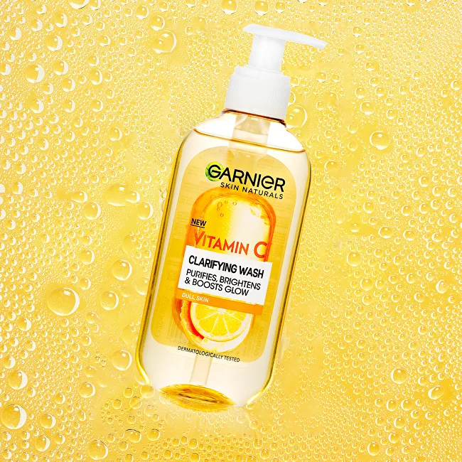 Garnier Skin Naturals Vitamin C Clarifying Wash thumbnail 5