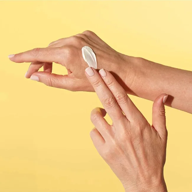 StriVectin Crepe Control Brightening & Firming Hand Cream thumbnail 6