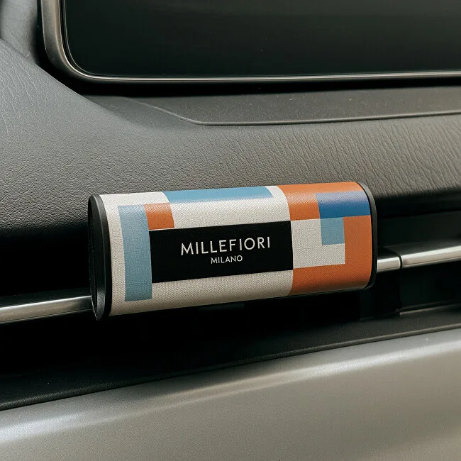 Millefiori Milano Car fragrance Icon Textil Floral Sandalo Bergamotto 47 g thumbnail 3