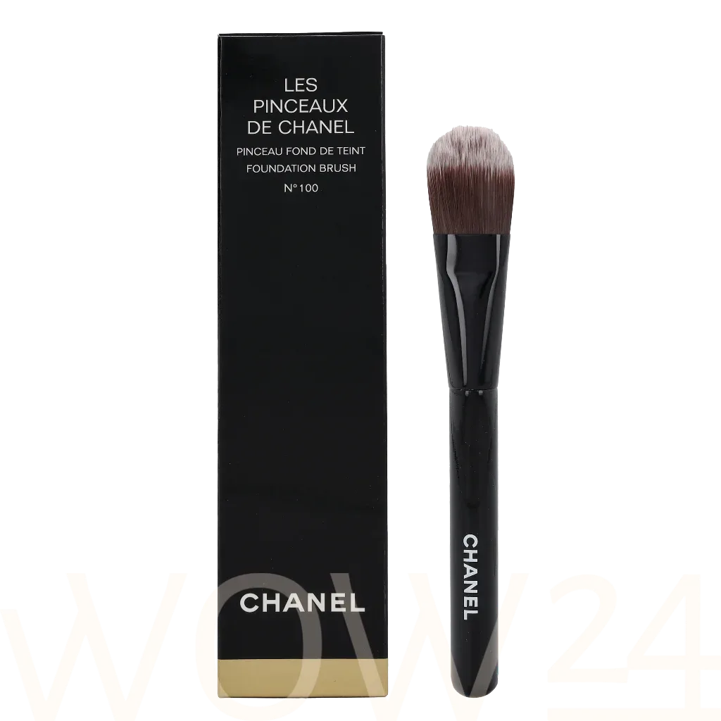 Chanel Chanel Les Pinceaux Foundation Brush thumbnail 4
