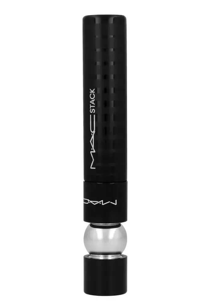 MAC M.A.CStack Mega Brush Mascara thumbnail 6