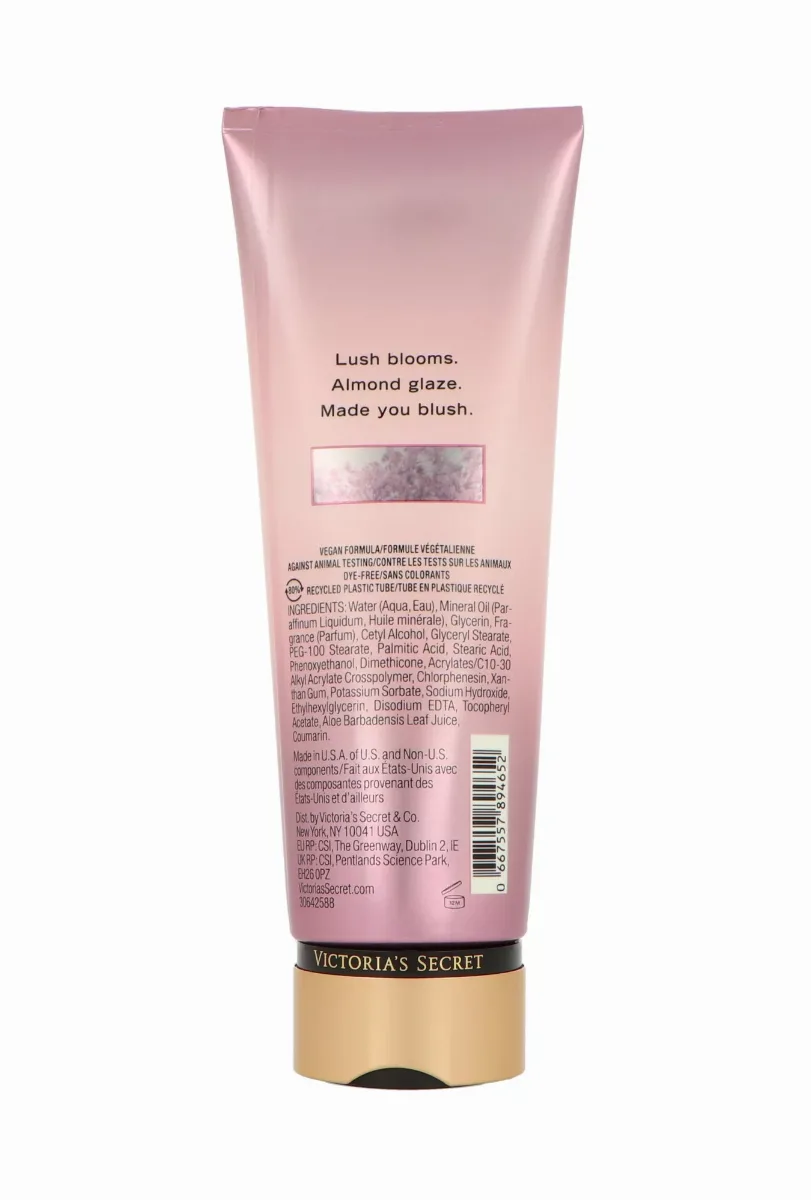 Victoria secret Velvet Petals thumbnail 7