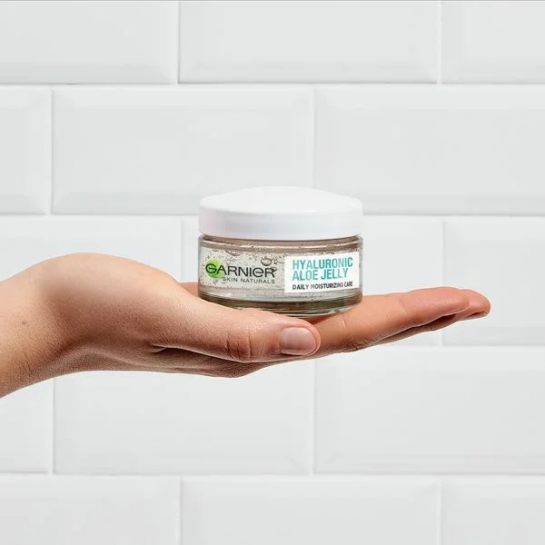 Skin naturals jelly daily moisturizing care thumbnail 5