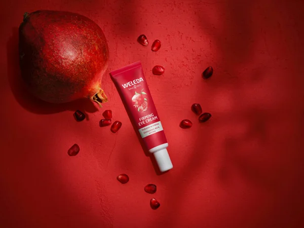 Pomegranate firming eye cream thumbnail 3