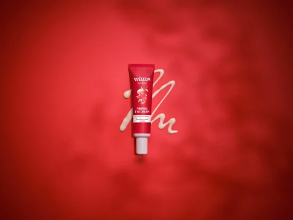 Pomegranate firming eye cream thumbnail 4