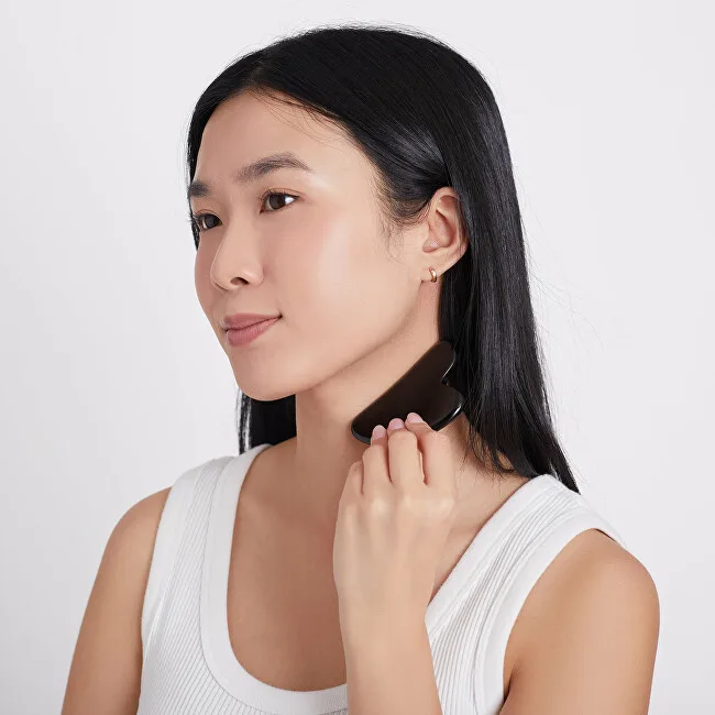PlumBeauty Gua Sha Stone Obsidian (Sculpting Stone) thumbnail 6
