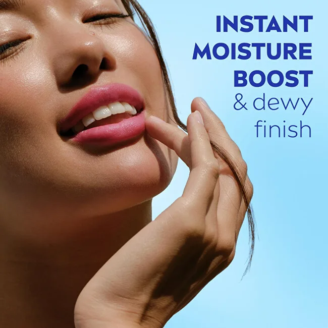 Labello Hyaluron lip moisture plus thumbnail 3