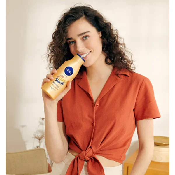 Sun-kissed radiance gradual tanner thumbnail 2