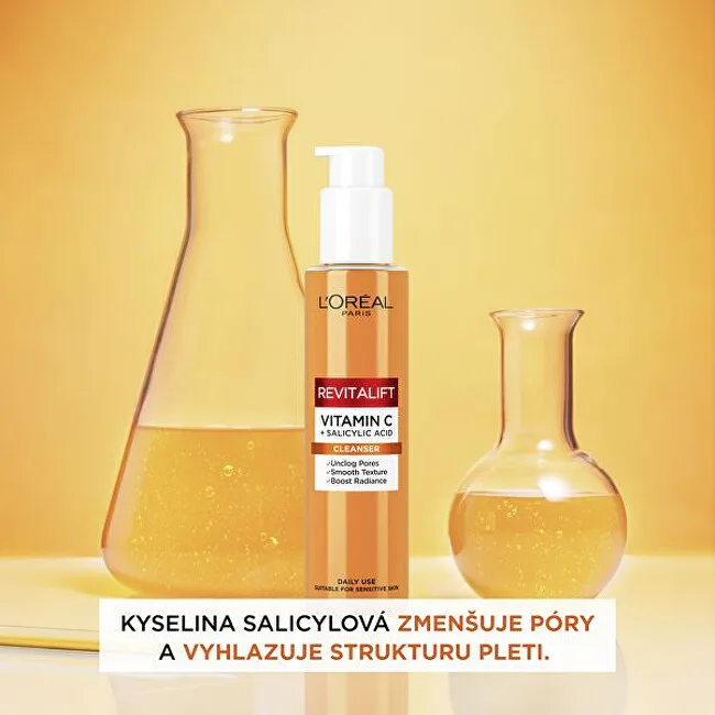 Loreal Revitalift Clinical Vitamin C + Salicylic Acid Cleanser thumbnail 5