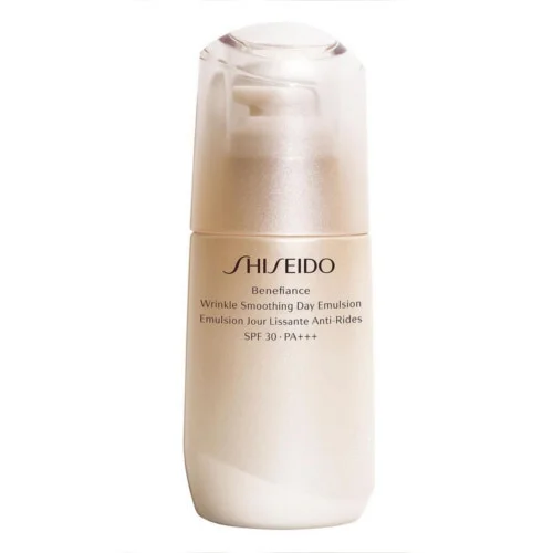 Benefiance wrinkle smoothing day emulsion