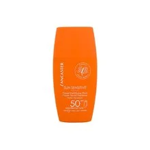 Sun sensitive tinted mattifying fluid thumbnail 3