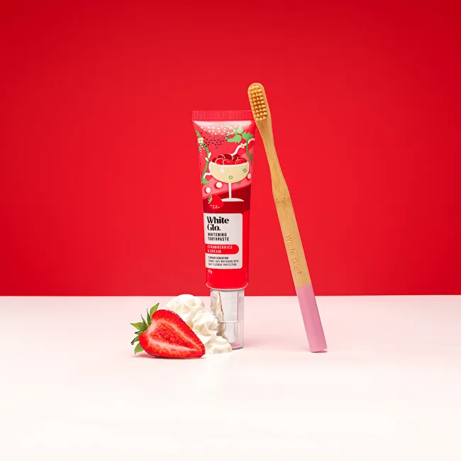 White Glo Strawberries and Cream Whitening Toothpaste 70 g thumbnail 2