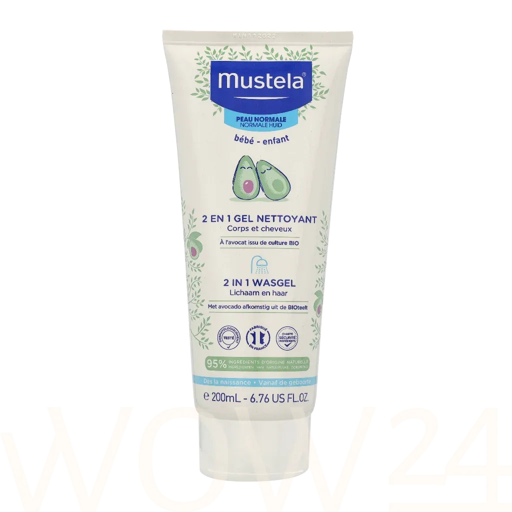 Mustela Bébé 2 in 1 Cleansing Gel thumbnail 2