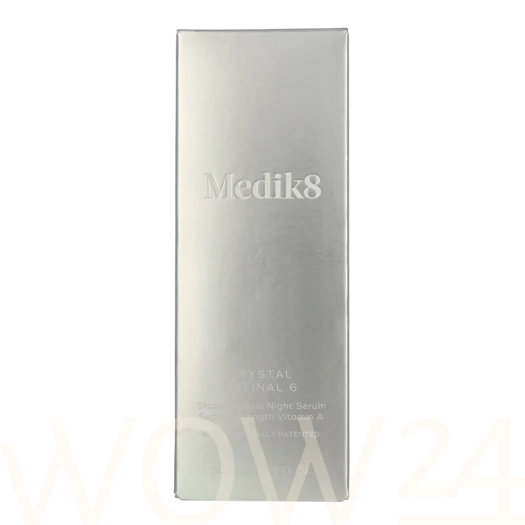 Medik8 Crystal Retinal 6 Stable Retinal Night Serum thumbnail 2