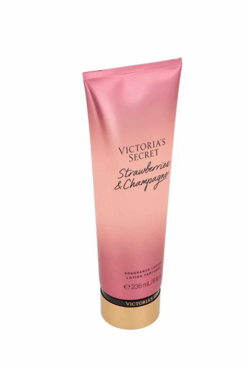 Victoria secret Strawberries Champagne thumbnail 4