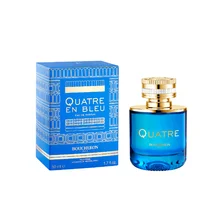 Quatre en bleu