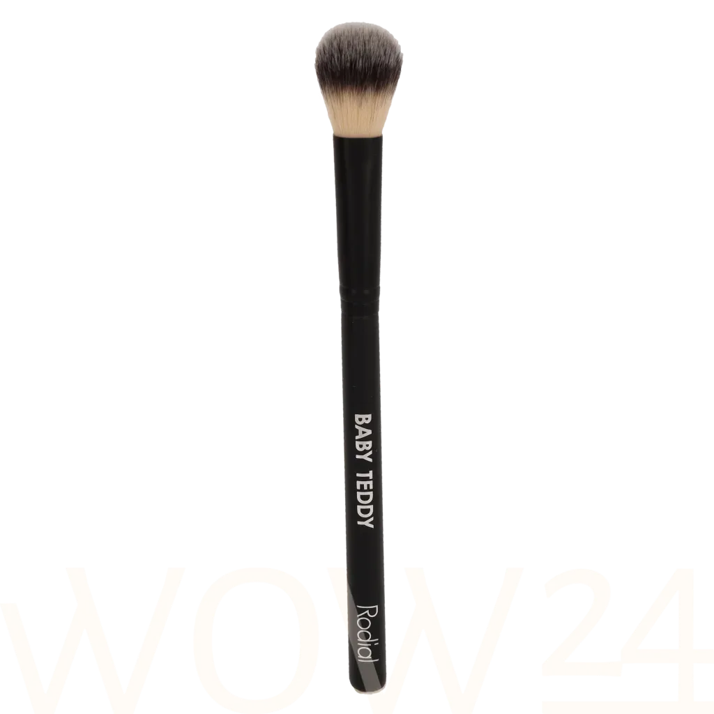 Rodial Rodial Baby Teddy Brush thumbnail 5
