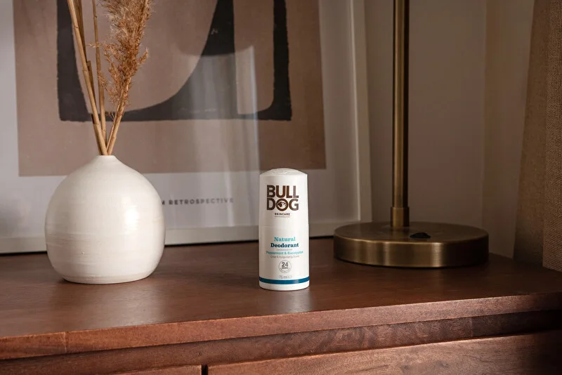 Bulldog Natural Ball Deodorant (Natural Deodorant Peppermint & Eucalyptus Crisp & Invigorating Scent) 75 ml thumbnail 3