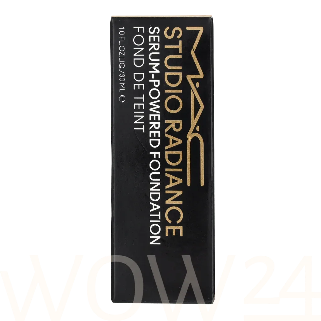 Studio Radiance Serum-Powered Foundation