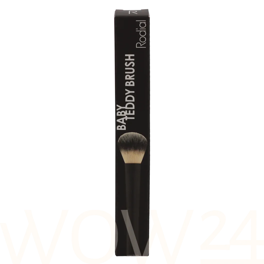 Rodial Rodial Baby Teddy Brush thumbnail 2
