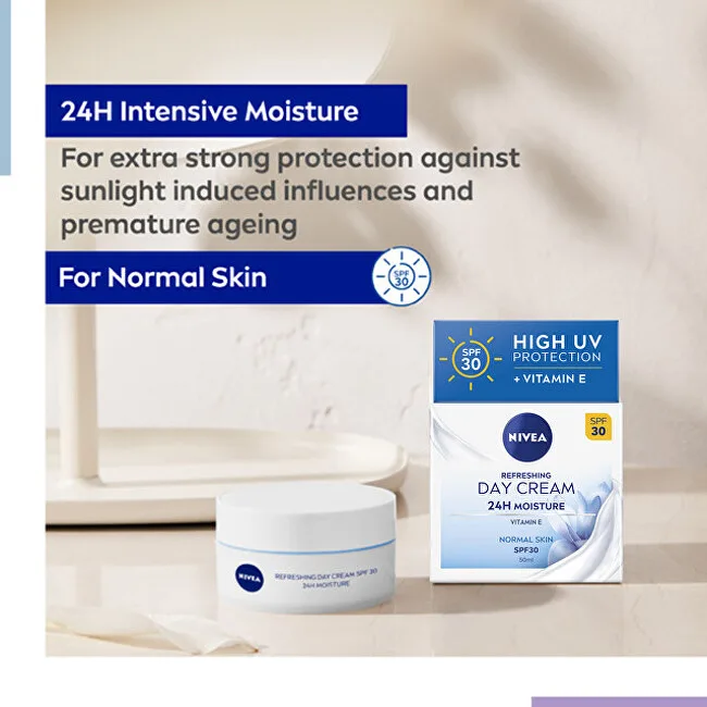 Nivea Moisturizing Day Cream SPF 30 Essential (Refreshing Day Cream) 50 ml thumbnail 2