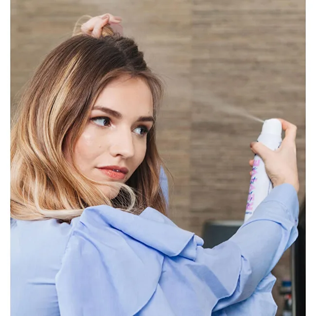 Nivea Fresh & Mild Light Hair Tones Dry Shampoo thumbnail 3
