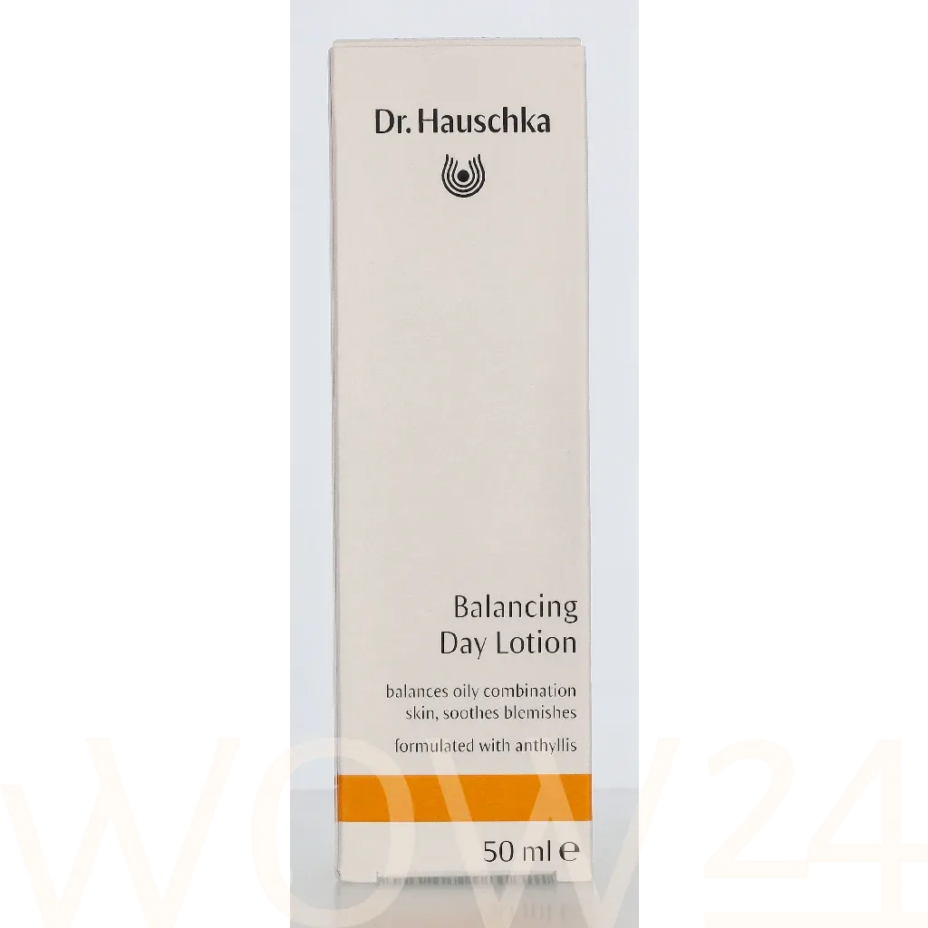 Dr.Hauschka Balancing Day Lotion thumbnail 3