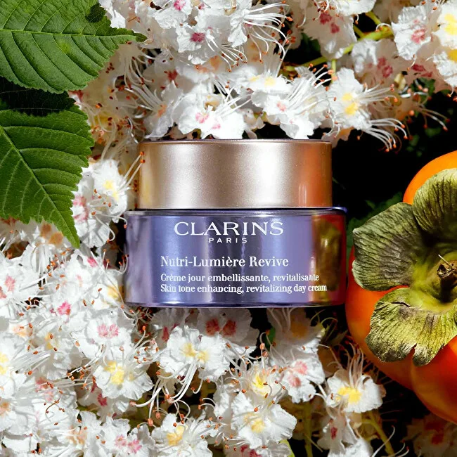 Clarins Nutri-lumiére revive skin tone enhancing, revitalizing day cream thumbnail 4