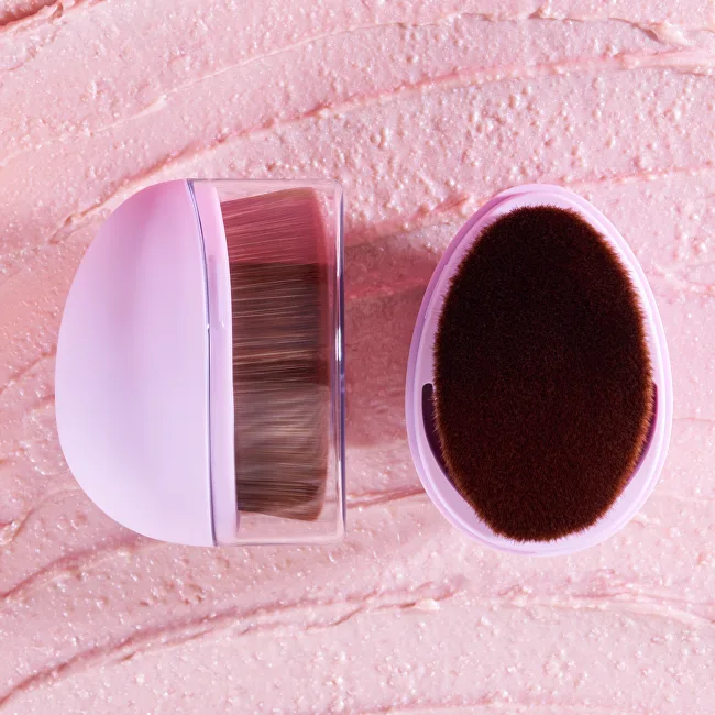 Essence Kabuki brush 01 thumbnail 4