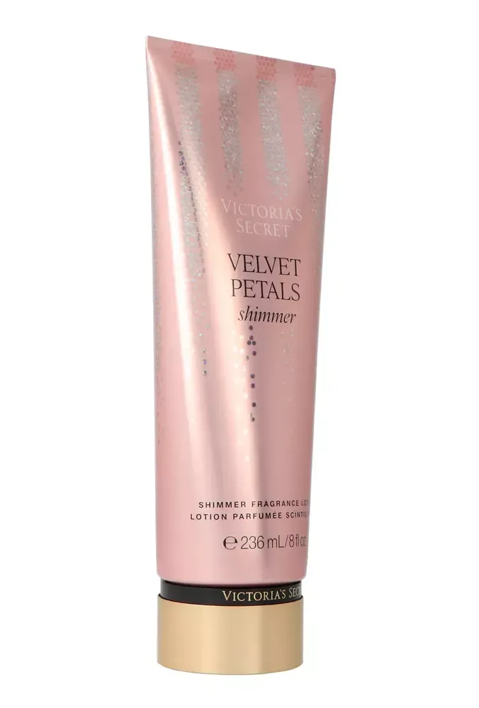 Victoria secret Victoria`s Secret Velvet Petals Shimmer Body Lotion 236ml thumbnail 3