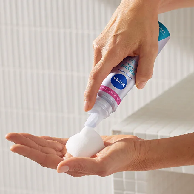 Nivea Volume & Strength thumbnail 4