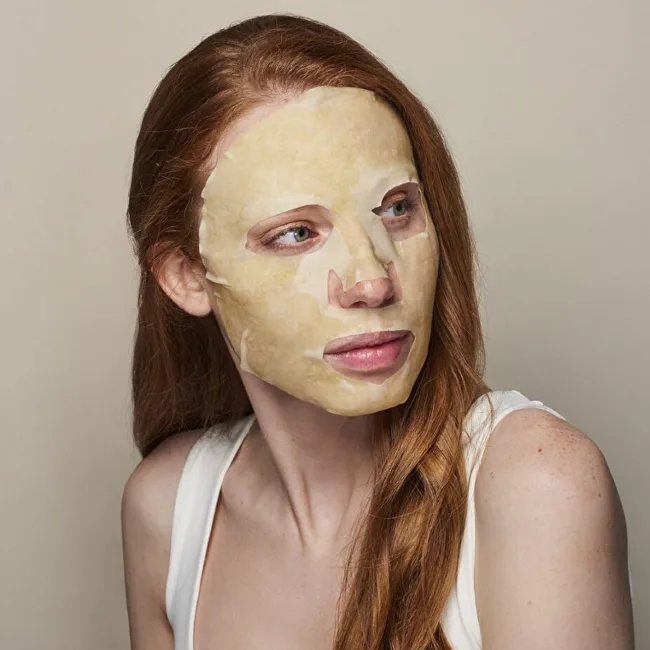Iroha Brightening Tissue Face Mask thumbnail 2