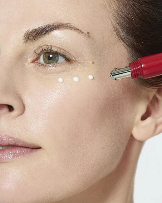 Loreal Revitalift Laser X3 Anti-Ageing Power Eye Cream thumbnail 3