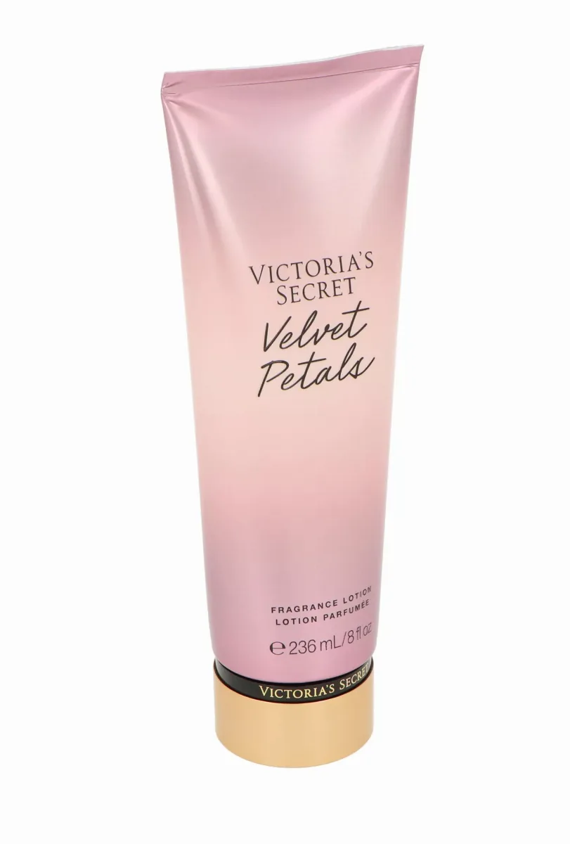 Victoria secret Velvet Petals thumbnail 4