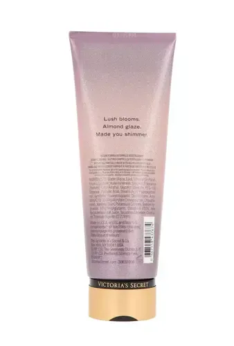 Victoria secret Velvet Petals Shimmer thumbnail 2
