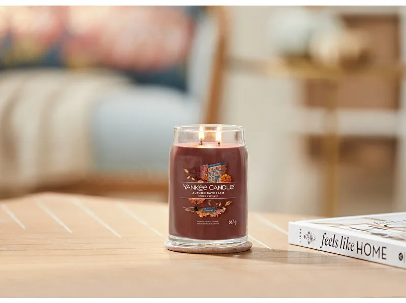 Yankee Candle Autumn Daydream thumbnail 2