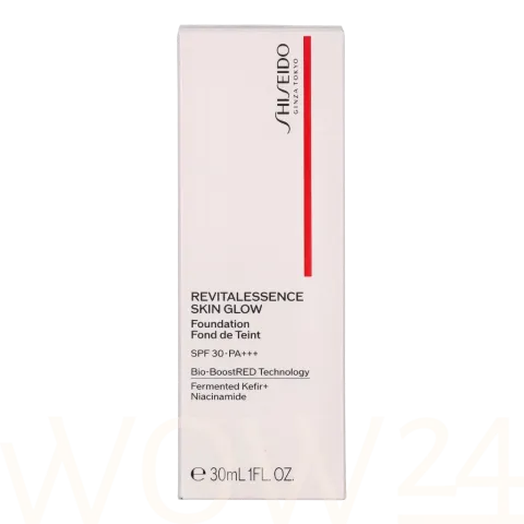 Revitalessence Skin Glow Foundation
