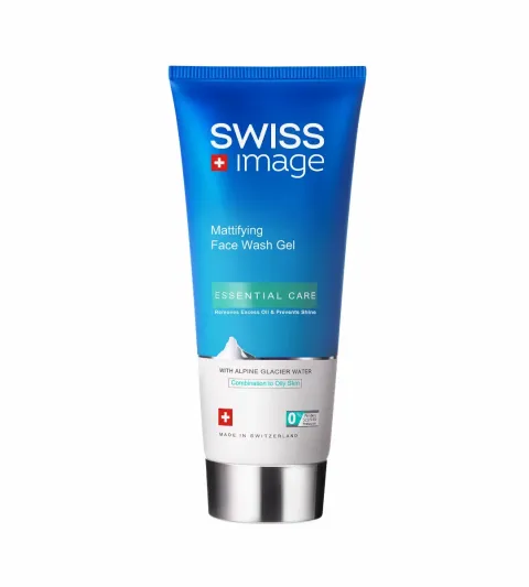 Essential Care Pore Tightening &amp; Mattifying Foaming Face Wash