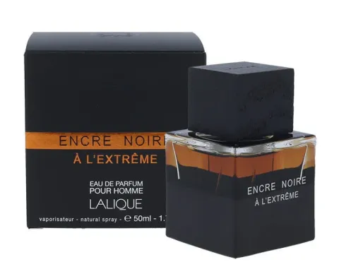 Encre noire a l´extreme