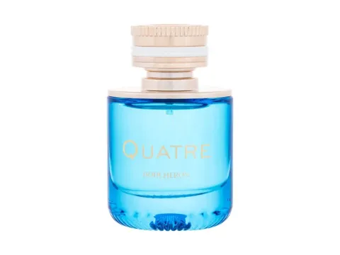 Quatre en bleu