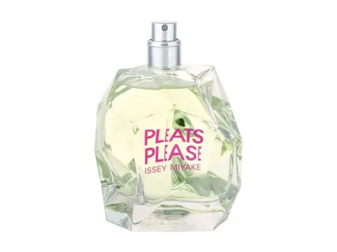 Pleats please l´eau