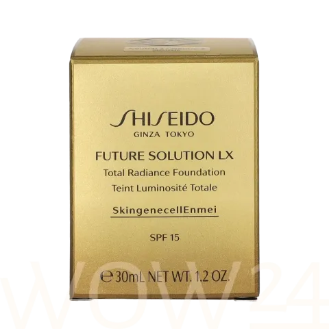 Future Solution LX Total Radiance Foundation