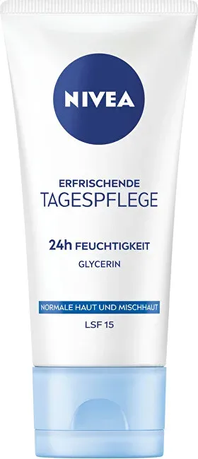 Moisturizing day cream for normal and combination skin SPF 15 Essential (Day Cream) 50 ml