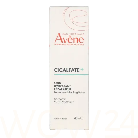 Cicalfate+ Hydrating Skin Repairing Emulsion
