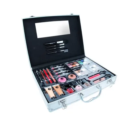 Beauty unlimited train case